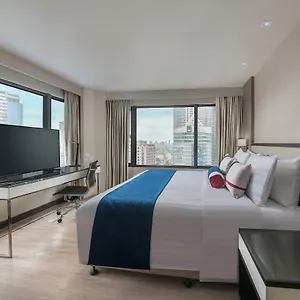 **** מלון Seda Residences Makati הפיליפינים
