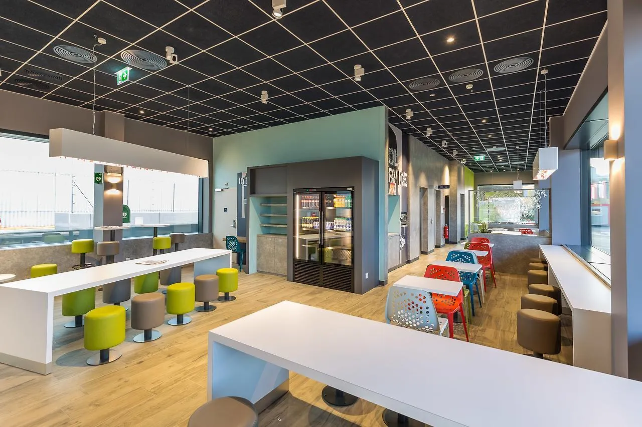 Ibis Budget Geneve Palexpo Aeroport Le Grand Saconnex Hotel
