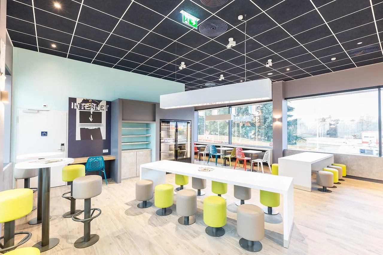 Ibis Budget Geneve Palexpo Aeroport Le Grand Saconnex 0*,