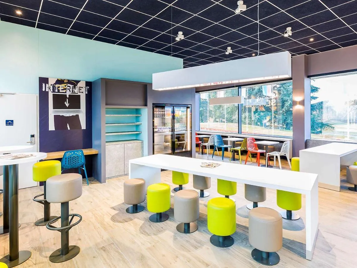 Hotel Ibis Budget Geneve Palexpo Aeroport Le Grand Saconnex Switzerland